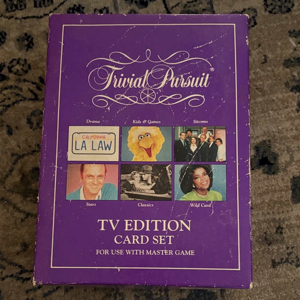 Trivial Pursuit TV Edition Card Set - Purple